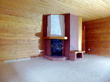 Wohnzimmer mit Kamin
